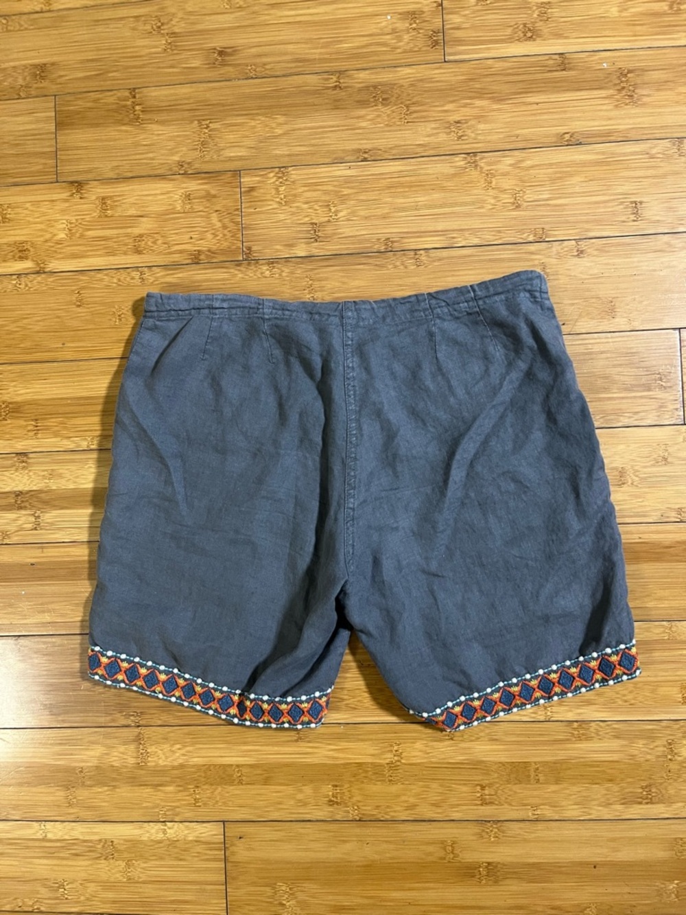 Johnny Was JW Los Angeles Linen 100% Embroidered Floral Bermuda Shorts Boho - Picture 6 of 11